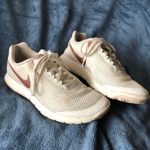 Nike Flex Experience RN2